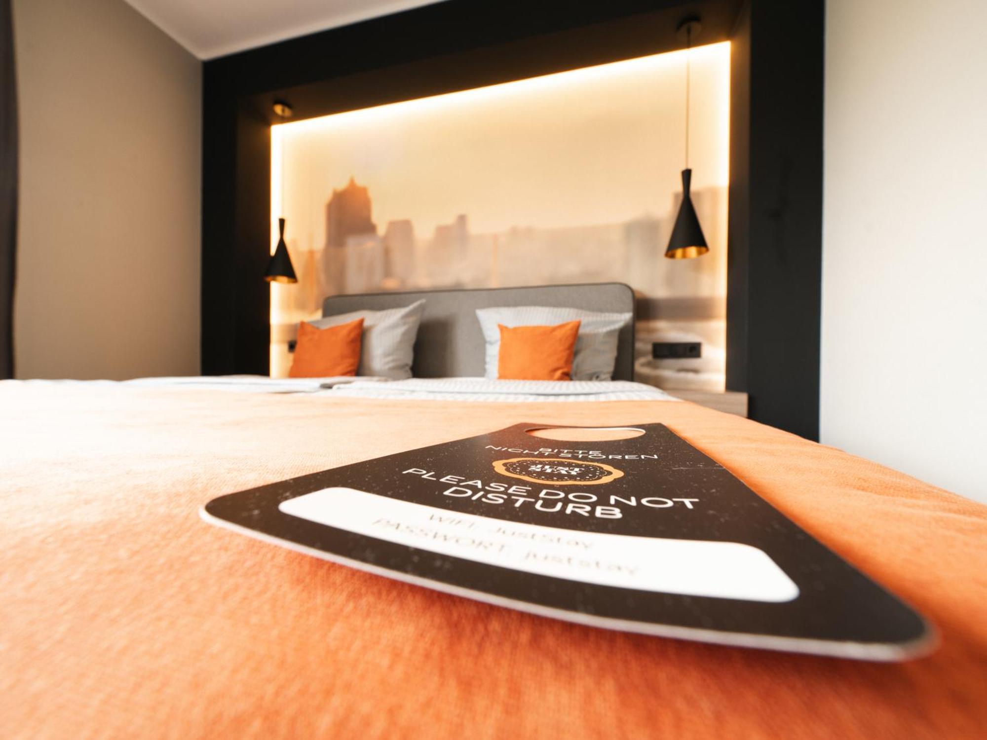 Juststay Muelheim Hotel & Apartments 뮬하임안더루 외부 사진